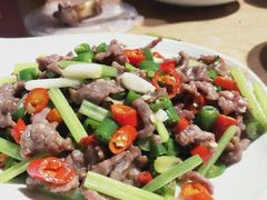 小炒黄牛肉-一个叫川的地方(麒麟新天地店)