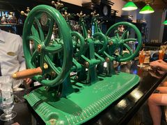 -Long Bar(莱佛士酒店)