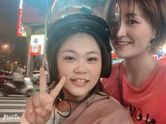 -六合夜市