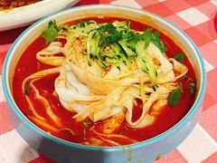 石河子凉皮-西域阿里马新疆菜·清真(桂花路店)