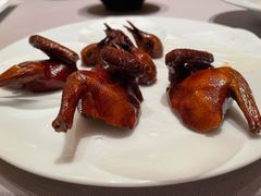 脆皮妙龄鸽-新荣记(新源南路店)