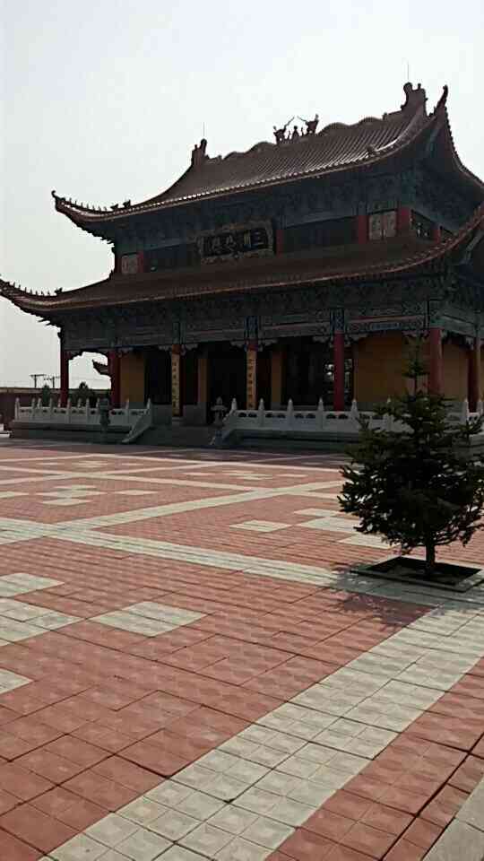 交通: 宝胜寺位于黑龙江省哈尔滨市阿城区城南两公里处,始建于金天辅