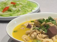 -吴越荣记·苏州菜·松鼠桂鱼(娄门景区店)
