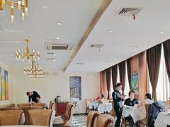 -老人和饭店(淮海中路店)