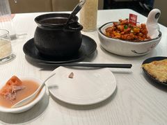 -莲餐厅·湖北菜·潜江小龙虾店(愚园路店)