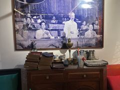 -Cuc Gach Quan Restaurant