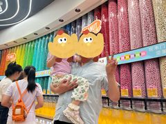 -m豆巧克力世界(上海世茂广场店)