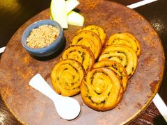 鹅肝酱葱油饼-杭州西子湖四季酒店·金沙厅