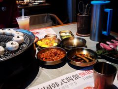 -草家酱蟹炭火烤肉店(珲春南路一店)