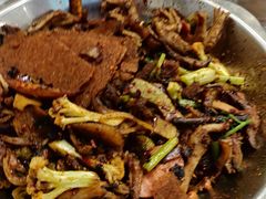 -嘎嘎鸭下巴·爆辣干锅(明教寺店)