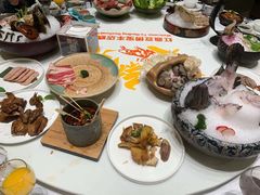 -红鼎豆捞·非遗鲍皇汤火锅(宝丰路店)