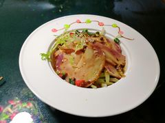 -忘忧草融合私房菜(红鼎国际店)
