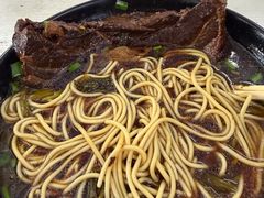-小龙大肉面馆