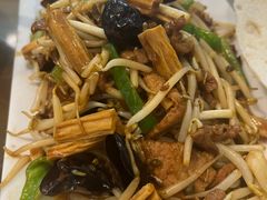 -鲁南仔·滕州炒鸡(经三路店)