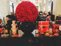 -Salon de The de Joel Robuchon(外滩18号店)