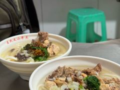 -文山荷鲜居(翠湖店)