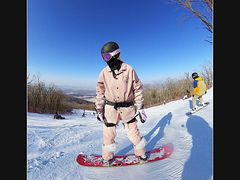 -中旅松花湖滑雪场