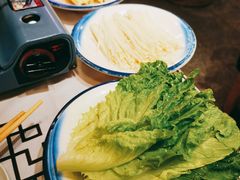 -霄汉牛三鲜湖北砂锅菜(万松园2店)