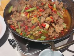 -湘西小馆(滨河路店)