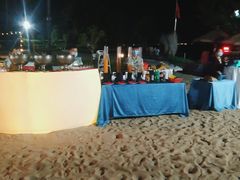 -亚龙湾希尔顿自助餐厅·海鲜·烧烤·沙滩BBQ·现场乐队