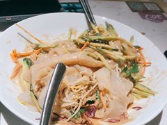 手工大拉皮-关东小磨东北菜(漕河泾印象城店)