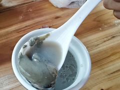 皮蛋肉饼汤-小罗子汤店(大士院总店)