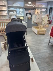 -英氏婴幼装专卖(第一百货商业中心店)