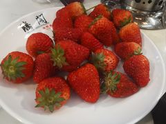 -腾阁自助餐厅(朝林广场店)