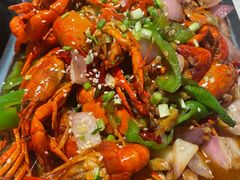 -三人行骨头王火锅(长寿店)