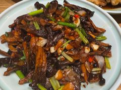 -红樱桃·欢乐餐厅(太原里店)