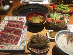 -肉魁屋·烧肉·烧鸟·酒场(高新店)