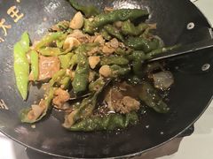 -费大厨辣椒炒肉(高铁吾悦广场店)