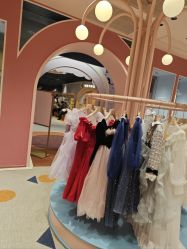 -奈尔宝家庭中心·亲子餐厅(北京东坝万达店)