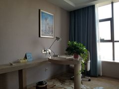 -维也纳国际酒店·西京医院胡家庙地铁站店