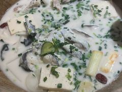 -云中鱼蒸汽石锅鱼(川沙百联店)