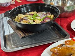 砂锅焖脘鱼-伟记牛蹄(道滘店)