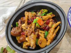 -江城燕子大排档(江汉路步行街店)