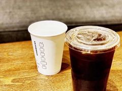 本周咖啡-星巴克臻选(青岛麦凯乐分店)