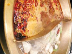 -沸炉重庆老火锅(军事博物馆店)