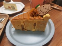 半糖南瓜栗子糯米蛋糕-野路甜点铺(松柏路店)