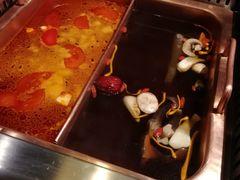 -老牌坊云南鱼豆花火锅(嵩山店)