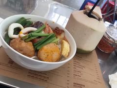 -Cô Thành Restaurant