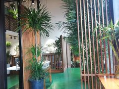 -八月美食小馆(银泰城总店)