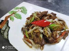 葱爆羊肉-尹兰楼西北风情餐厅(嘉定店)