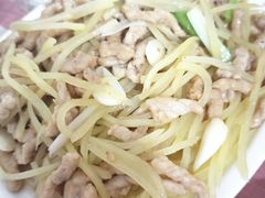 -洪霞餐馆