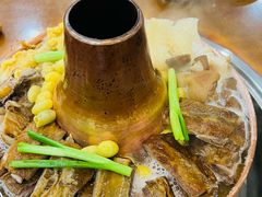 -岳记兴隆·青城腊排铜火锅(融创店)