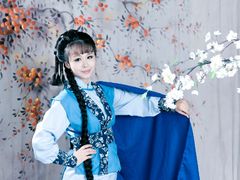 -九月鹰飞汉服摄影工作室