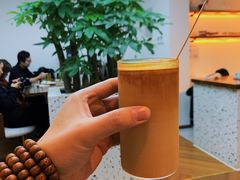 -Line 咖啡(石厦花园店)