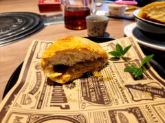 广式咖喱和牛菠萝包-滋粥楼·顺德菜(番禺广场总店)
