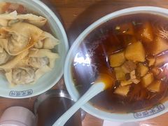 -潘国仙耳光馄饨(黄家阙路店)
